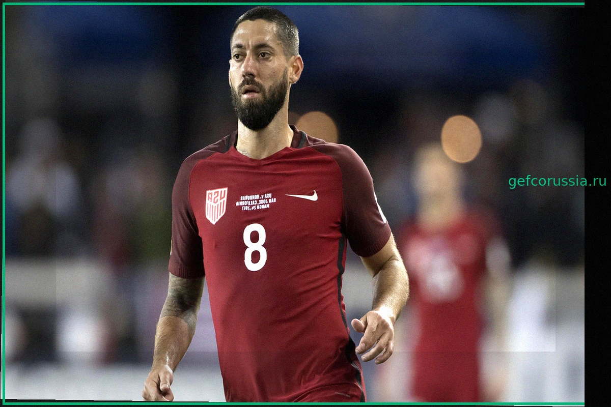 Клинт Демпси ответил на критику Джесси Марша по поводу исполнения гимна игроками США