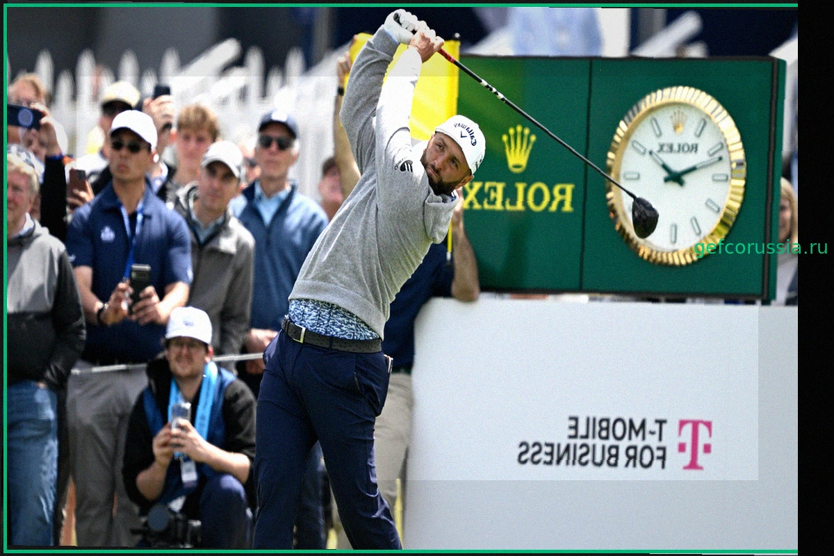 Джон Рам принес извинения за попадание комком дерна в волонтера Чемпионата PGA в первом раунде